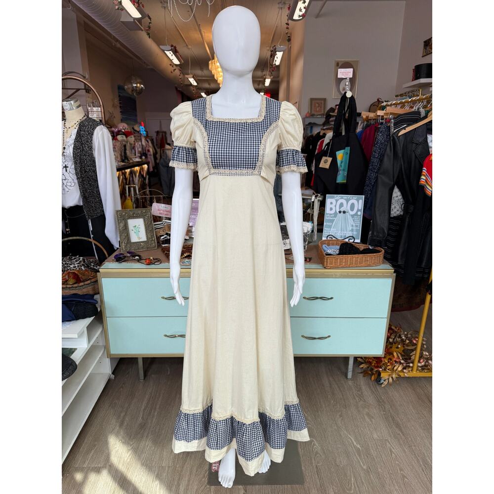 1970s Rare Gunne Sax Blue Gingham Prairie Dress